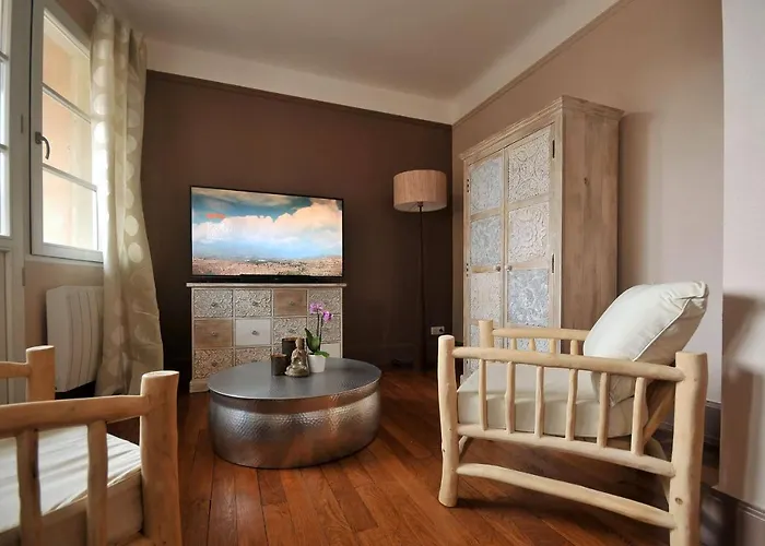 アパート Le Balcon De